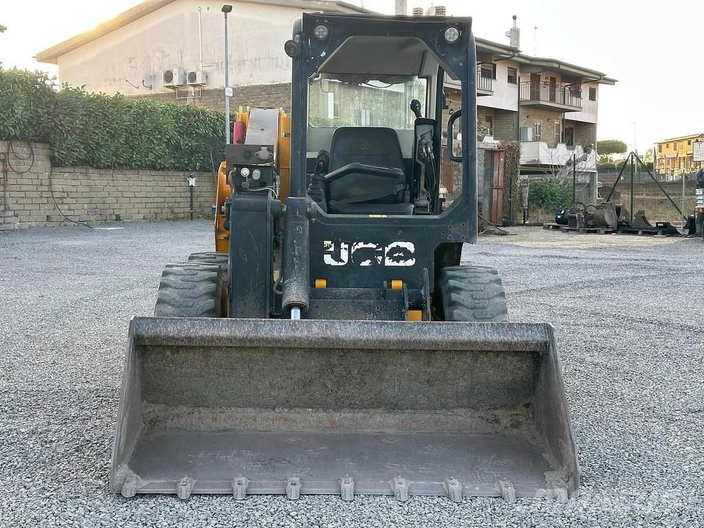 JCB 225 Мини товарачи
