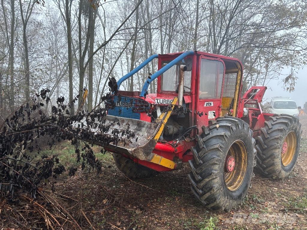 LKT 80 Turbo Скидери
