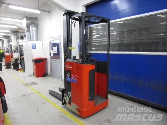 Linde L1600 Самоходни товарачи