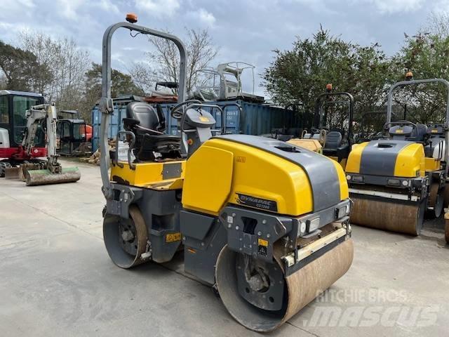 Dynapac CC 1200 Двойни барабанни ролки
