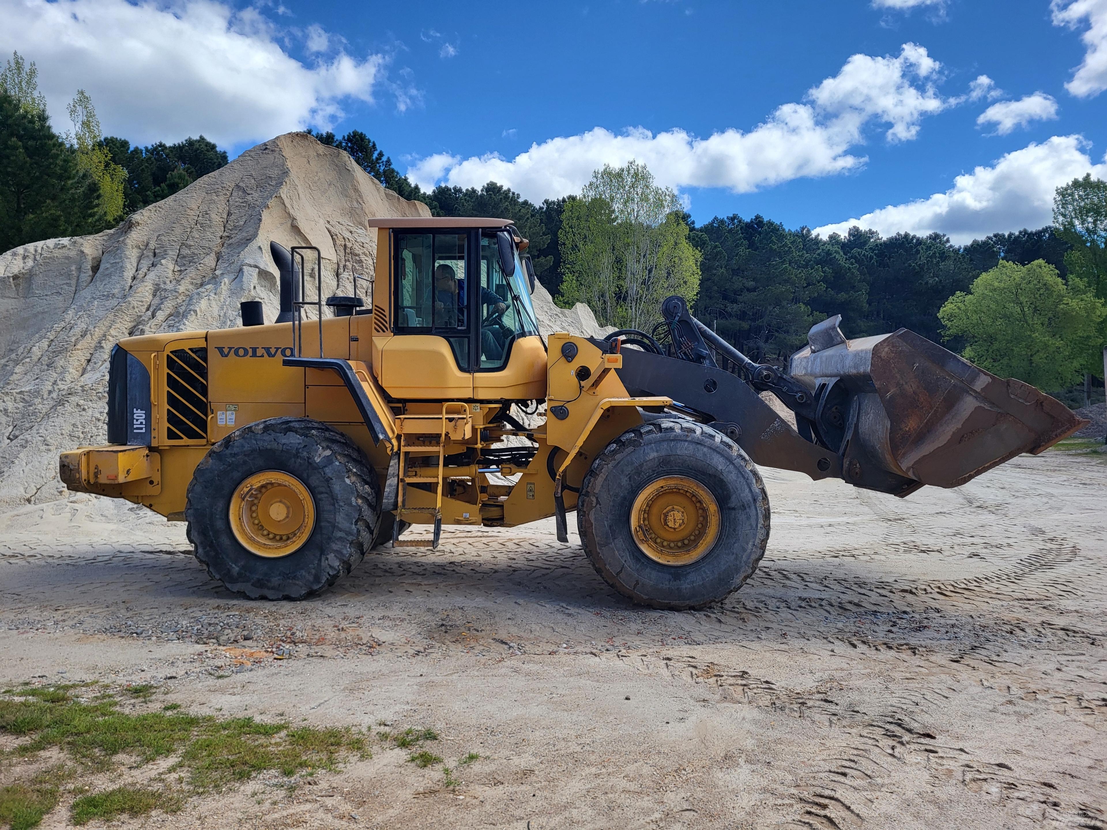 Volvo BM L150f Мини товарачи