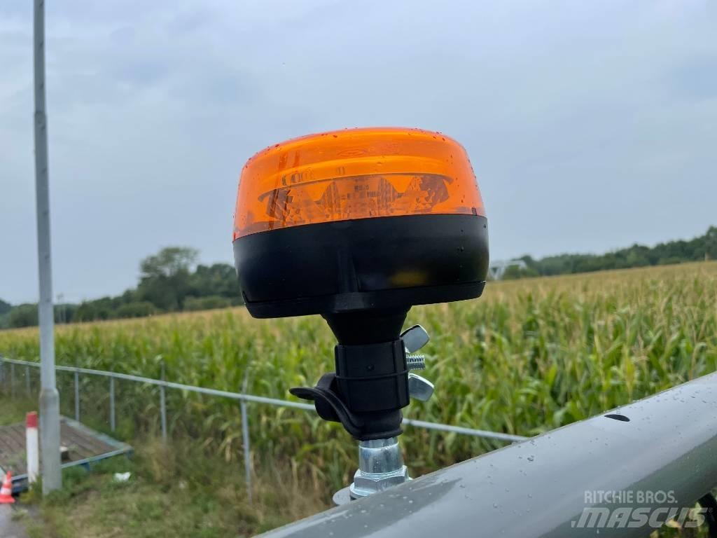 Wacker Neuson DW40 Странични самосвали