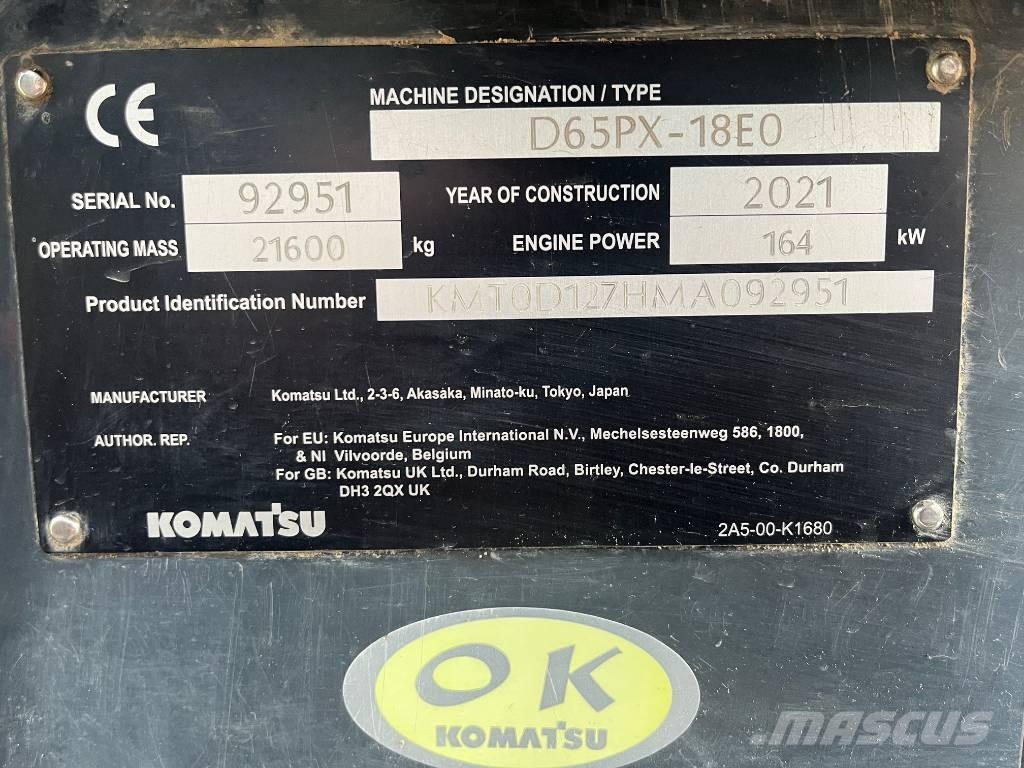 Komatsu D65PX-18E0 Верижни булдозери
