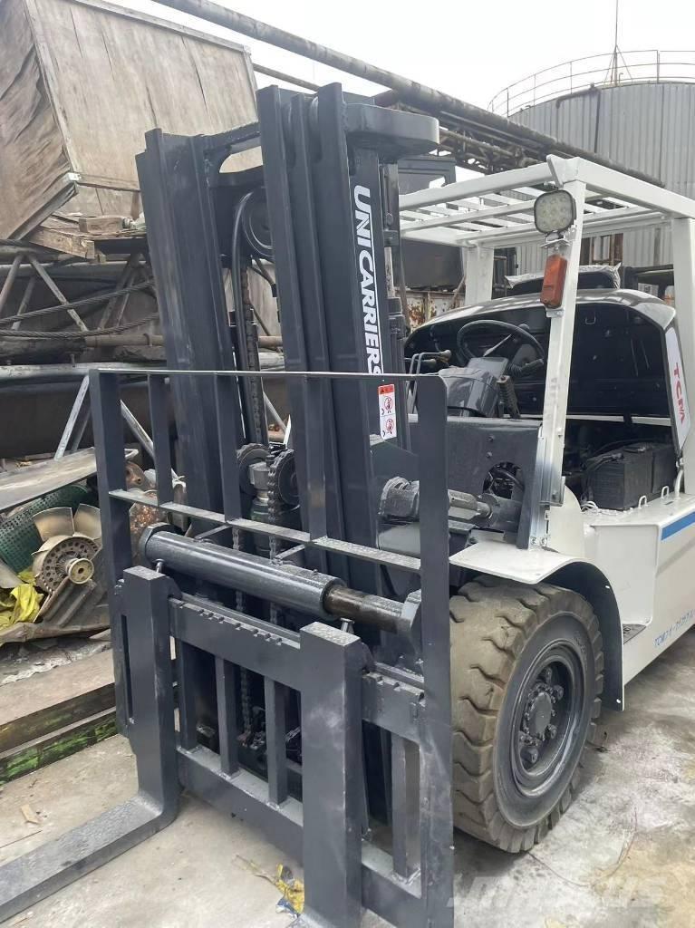 TCM 5 TON Дизелови камиони