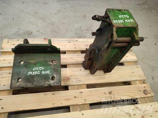 John Deere 3220 hook Кабина