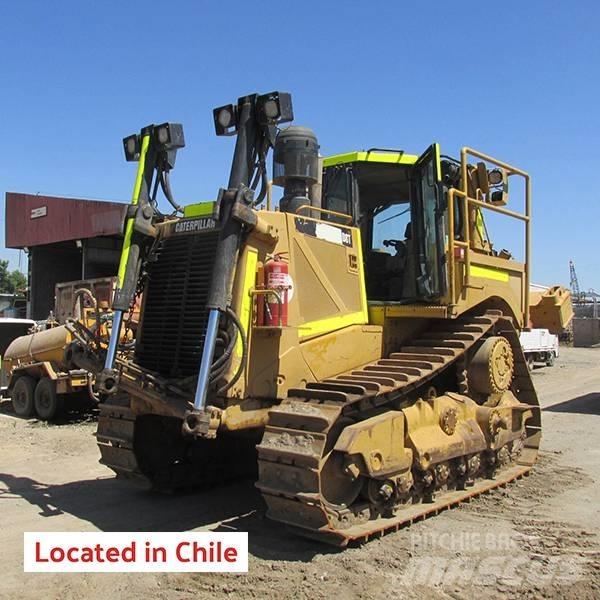 CAT D8T-15 Верижни булдозери
