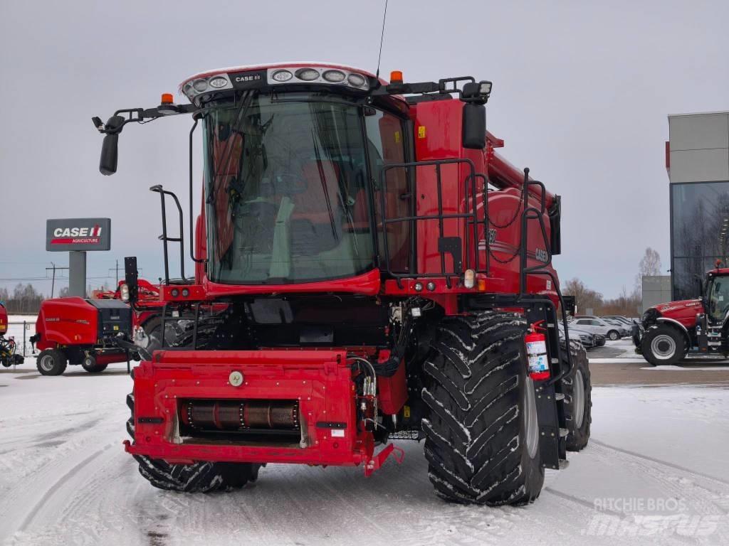 Case IH AF7150 Комбайни