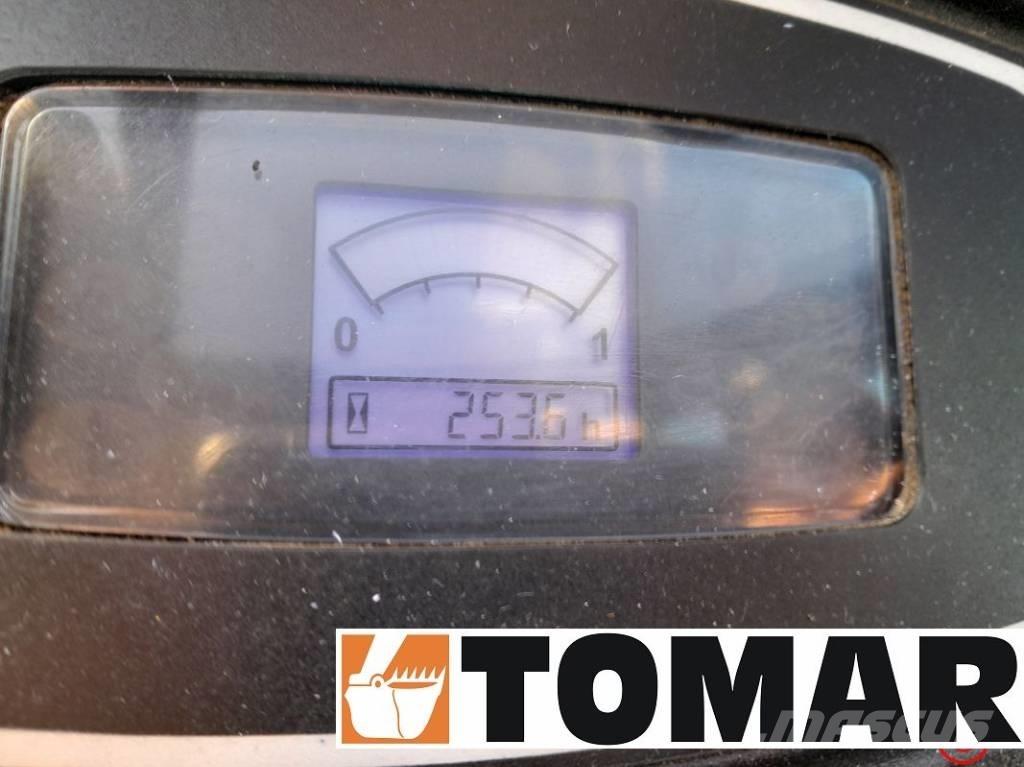 JCB 8026 CTS Мини екскаватори < 7 т