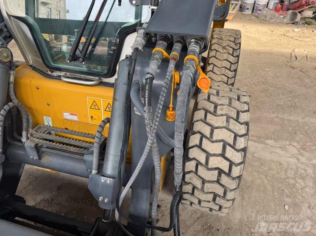 LiuGong 385 B Мини товарачи
