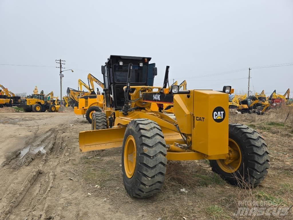 CAT 140 K Грейдери