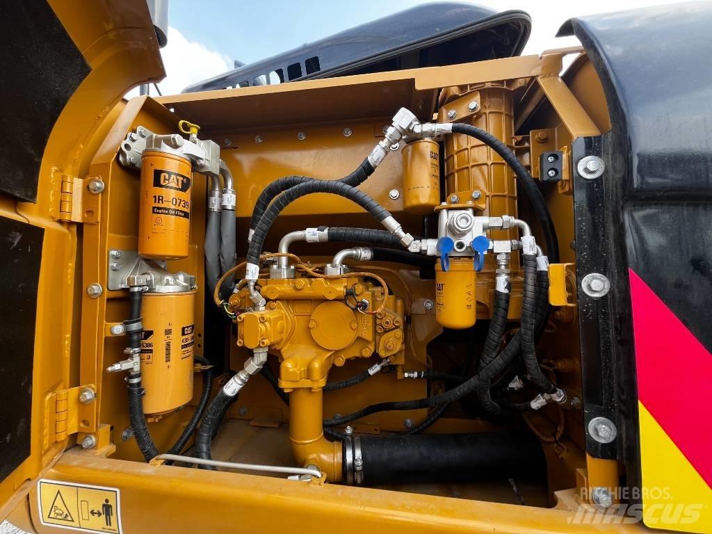 CAT 320 D2L Верижен екскаватор