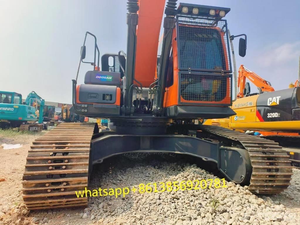 Doosan DX 225 Верижен екскаватор