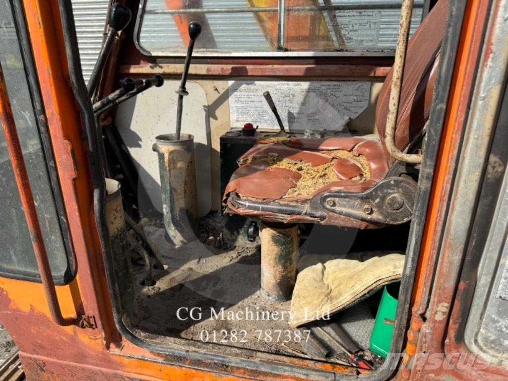 Hitachi UH031 Верижен екскаватор