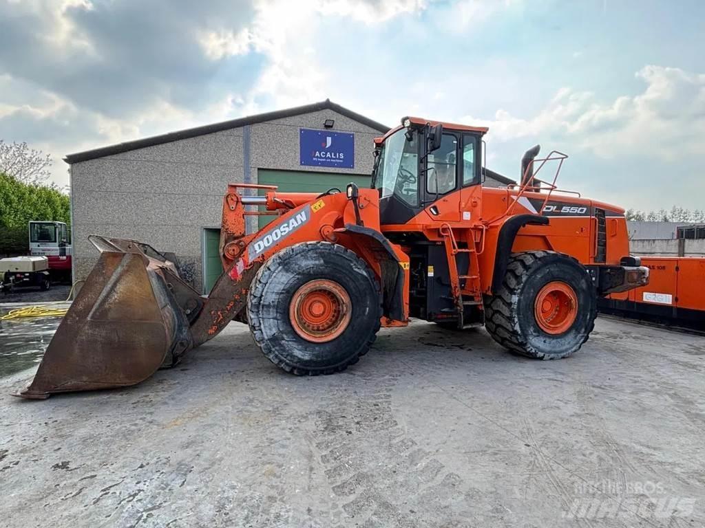 Doosan DL550 Колесни товарачи