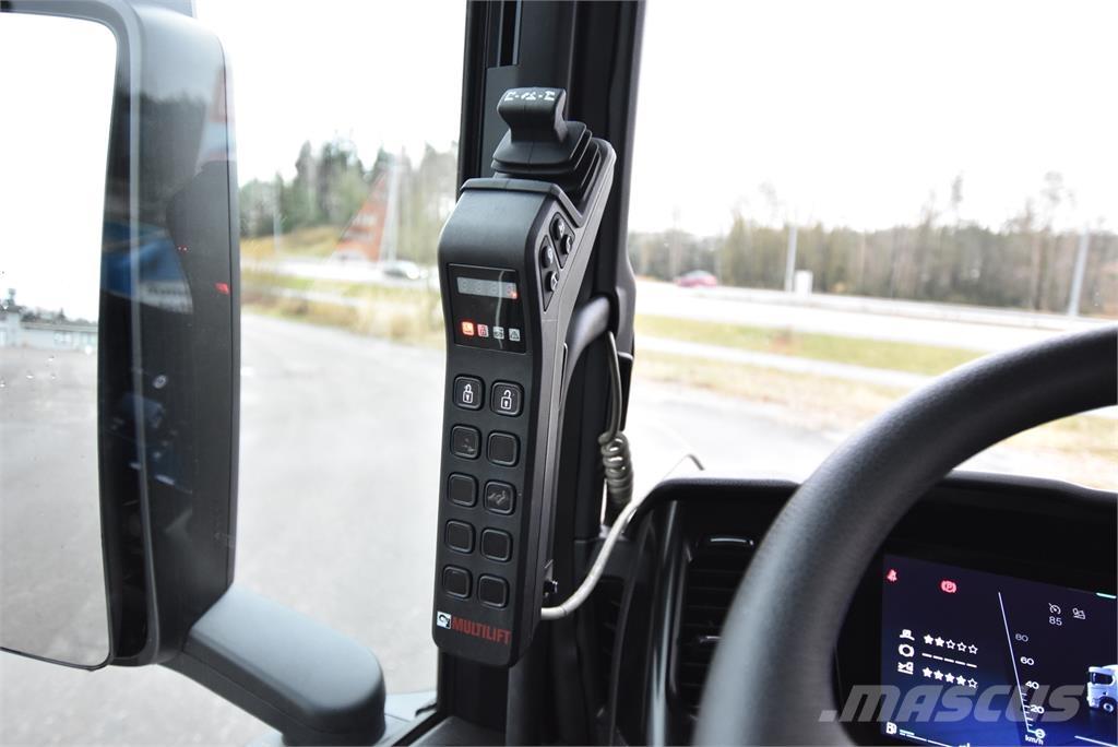 Scania P420 6X2 Камиони с кран с кука