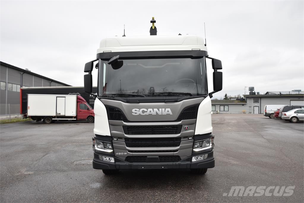 Scania P420 6X2 Камиони с кран с кука