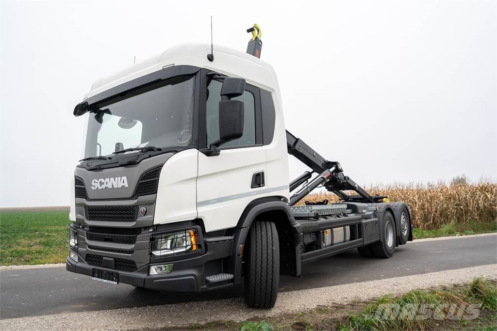 Scania P420 6X2 Камиони с кран с кука