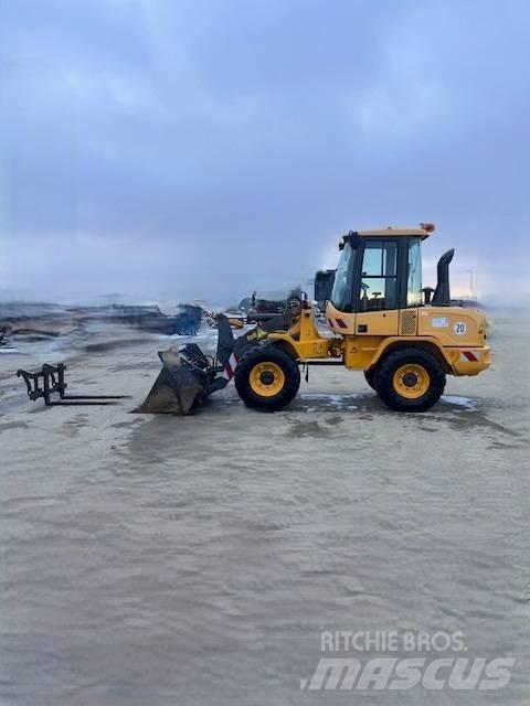 Volvo L 30 G Колесни товарачи