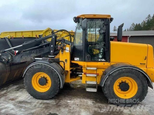 JCB 412 S Колесни товарачи