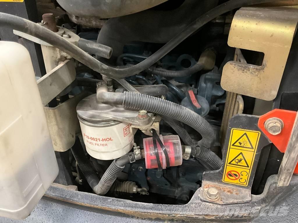 Kubota U 27-4 Мини екскаватори < 7 т