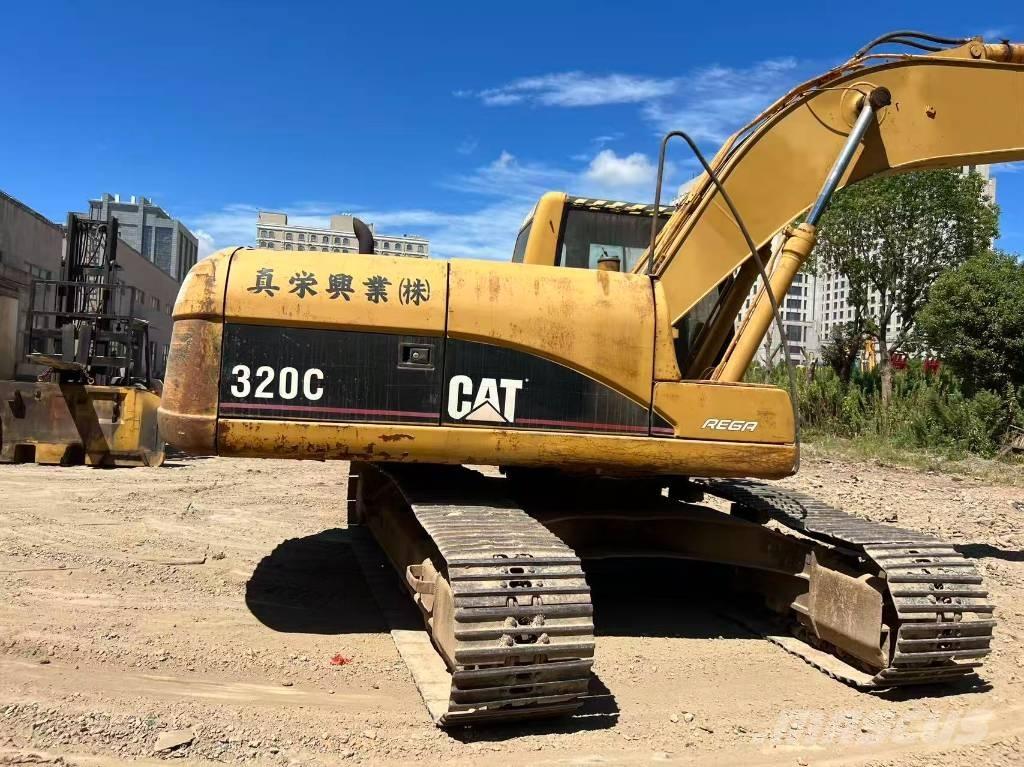 CAT 320 C Верижен екскаватор