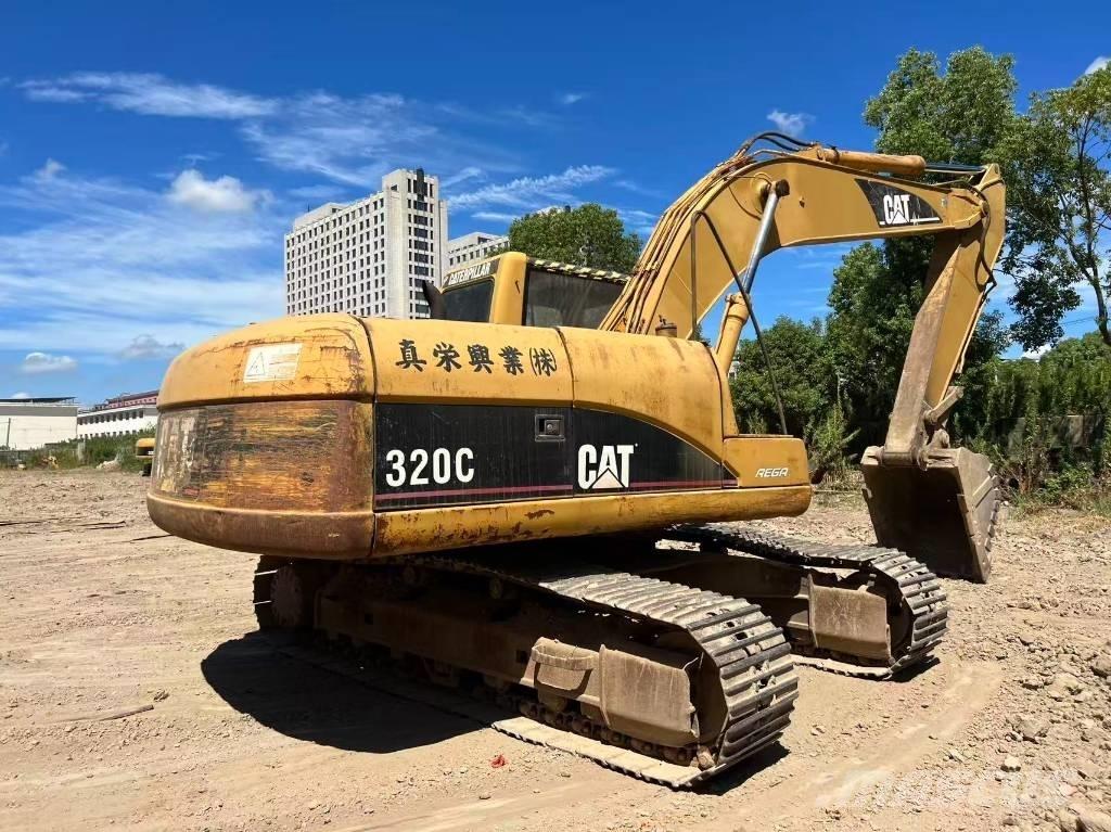 CAT 320 C Верижен екскаватор