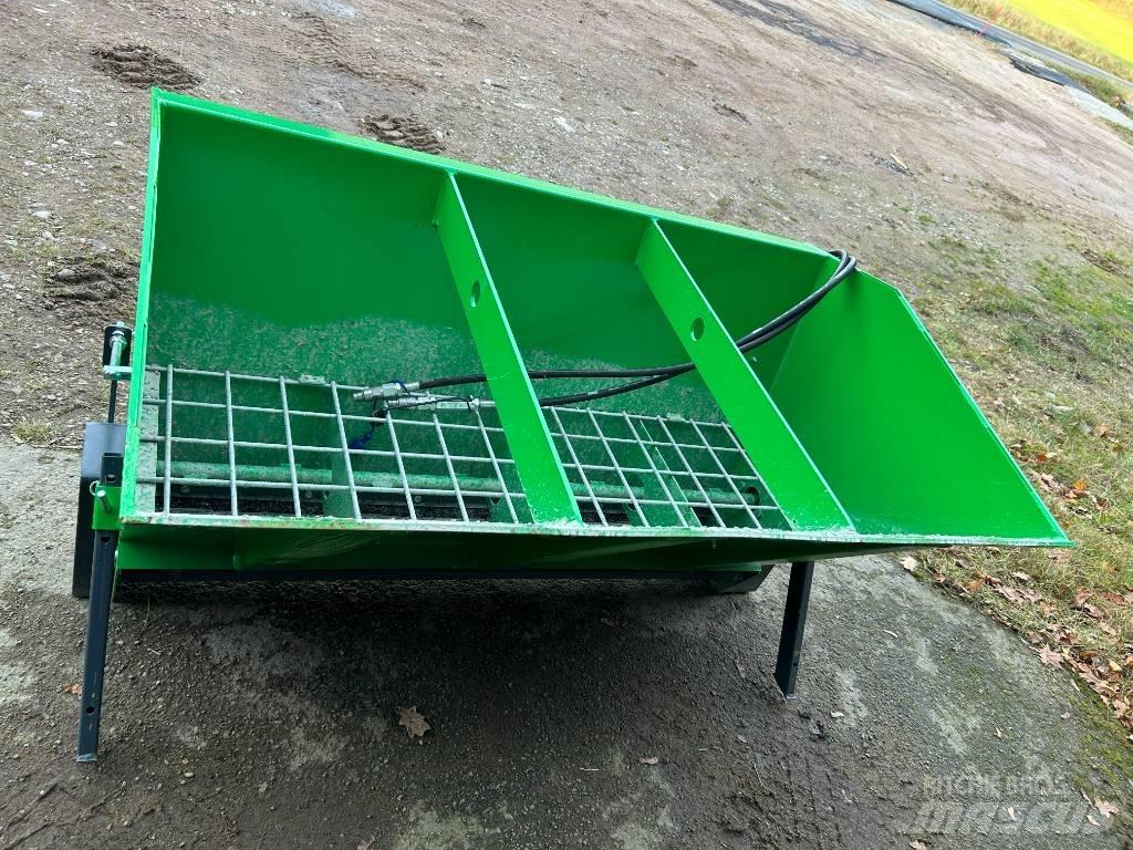 Sami SL1500 EURO + 3P Разстилачки на пясък и сол