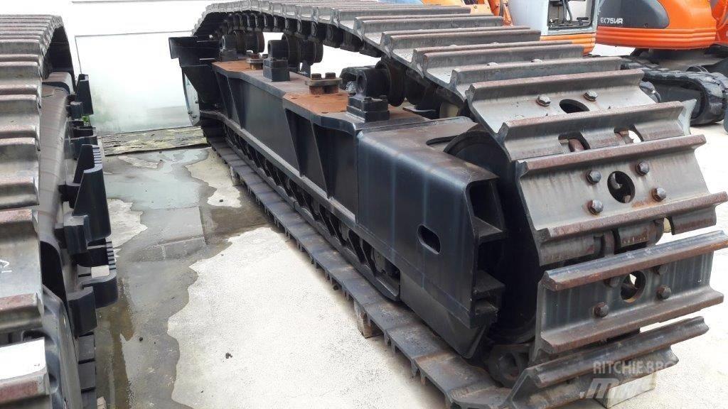 Hitachi ZX500LC-3 Шаси