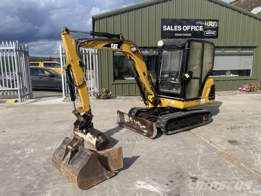 CAT 302.5 Мини екскаватори < 7 т