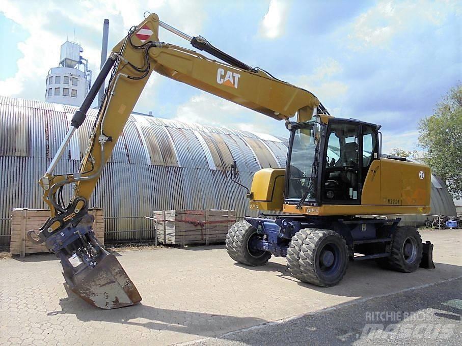 CAT M 320 F Колесни екскаватори