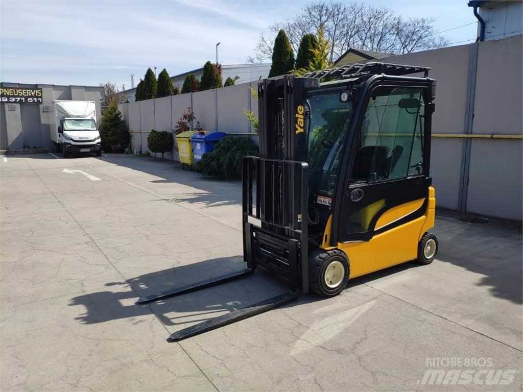 Yale ERP20VF Електрически вилични кари-повдигачи