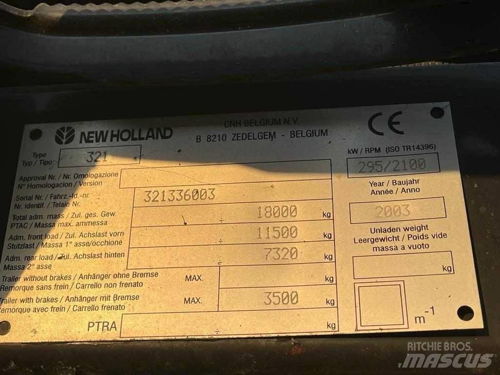 New Holland CX 880 Комбайни