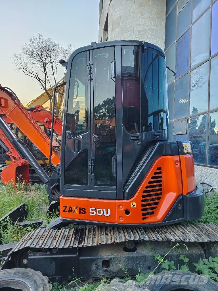 Hitachi ZX 50 U Мини екскаватори < 7 т