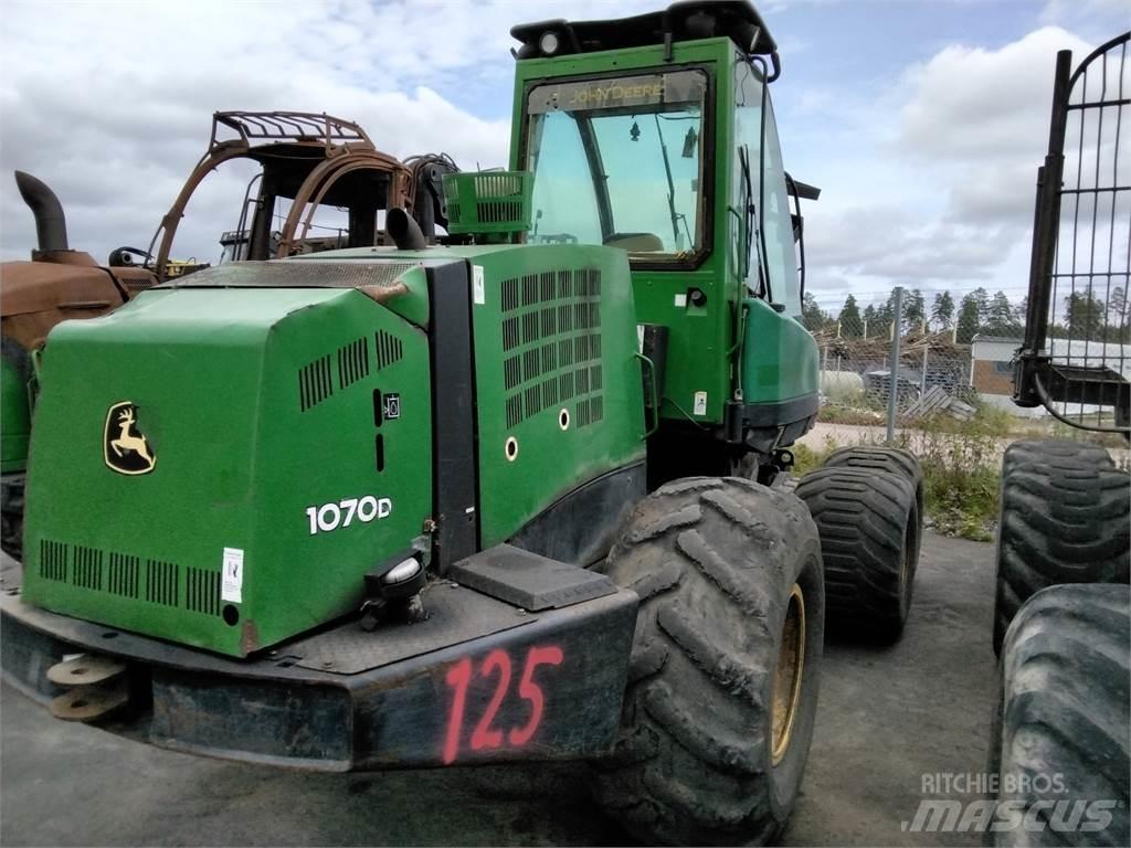 John Deere 1070 D Харвестери