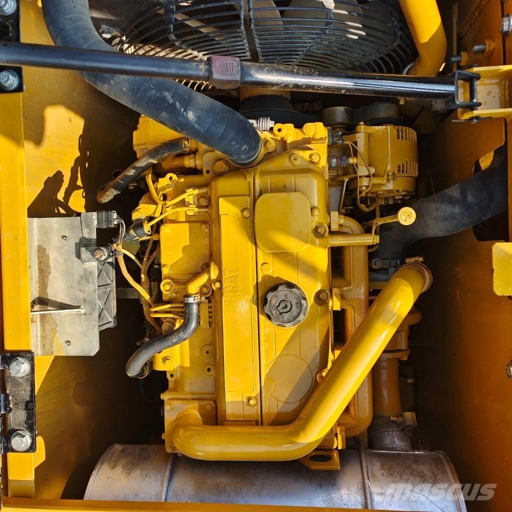 CAT 313 D Верижен екскаватор