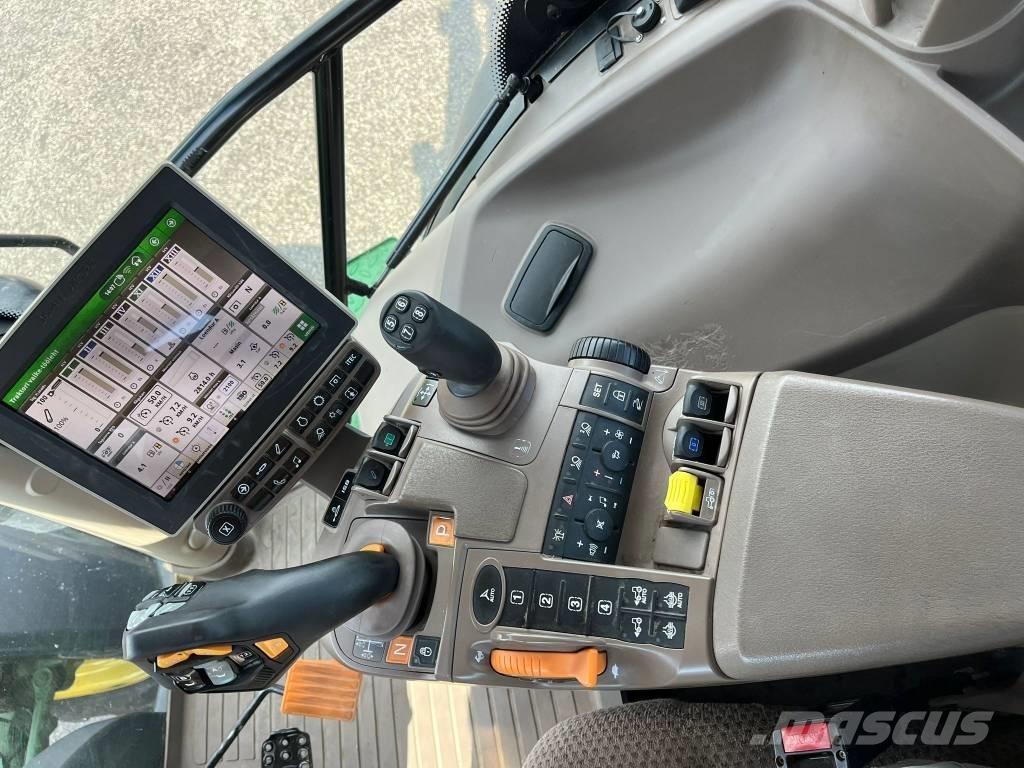 John Deere 6230 R Трактори