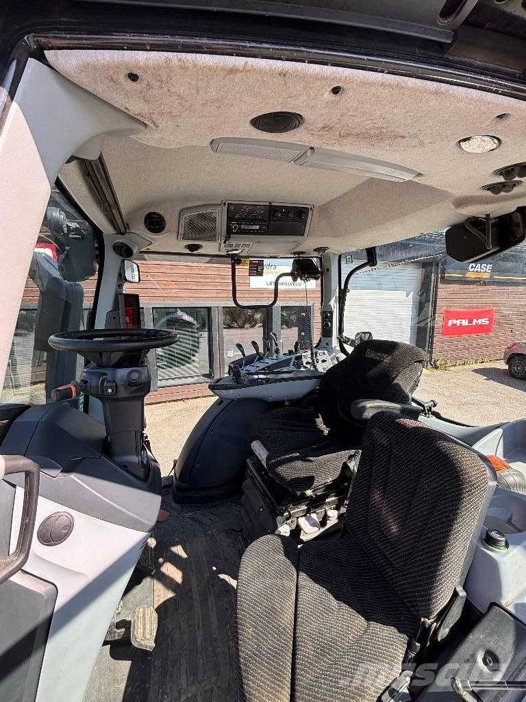 Valtra T 145 Active Трактори