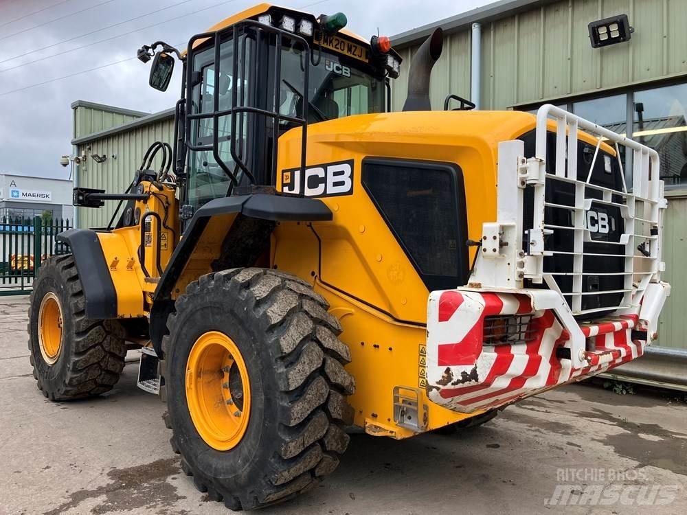JCB 437 Колесни товарачи