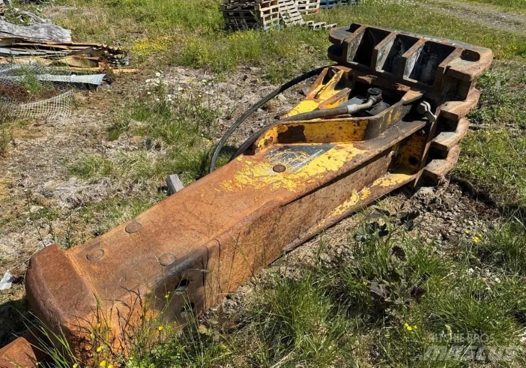 Atlas Copco HB 3000 Чукове/Раздробители
