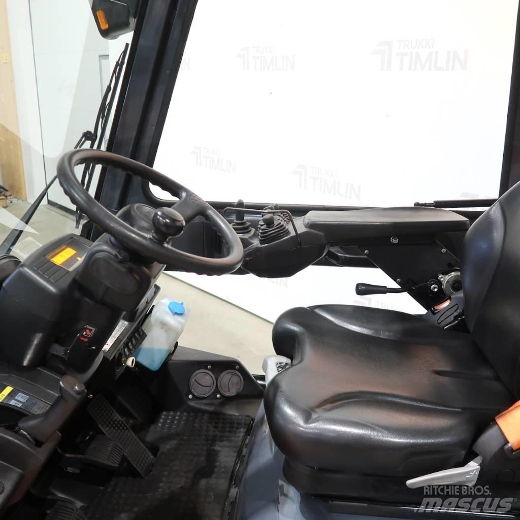 Toyota 02-7FG45 Камиони с АГУ