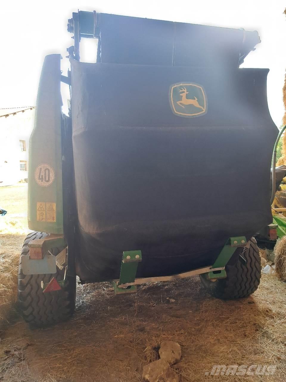 John Deere 990 Сламопреси за кръгли бали

