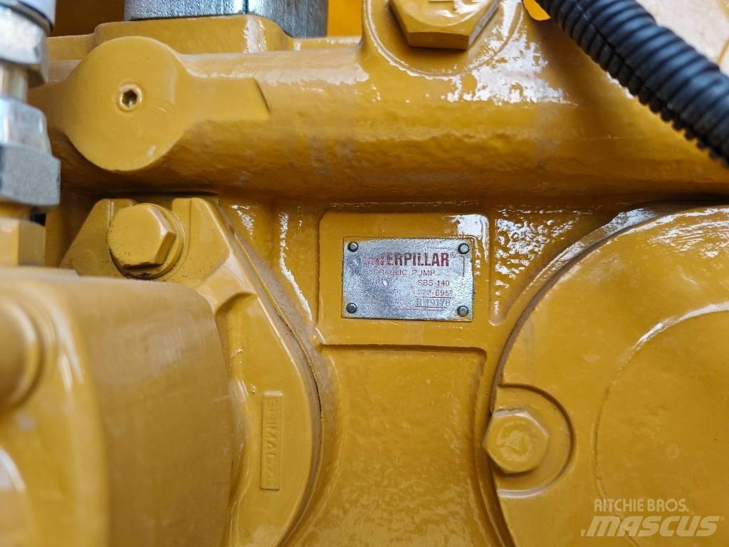 CAT 329 D Верижен екскаватор