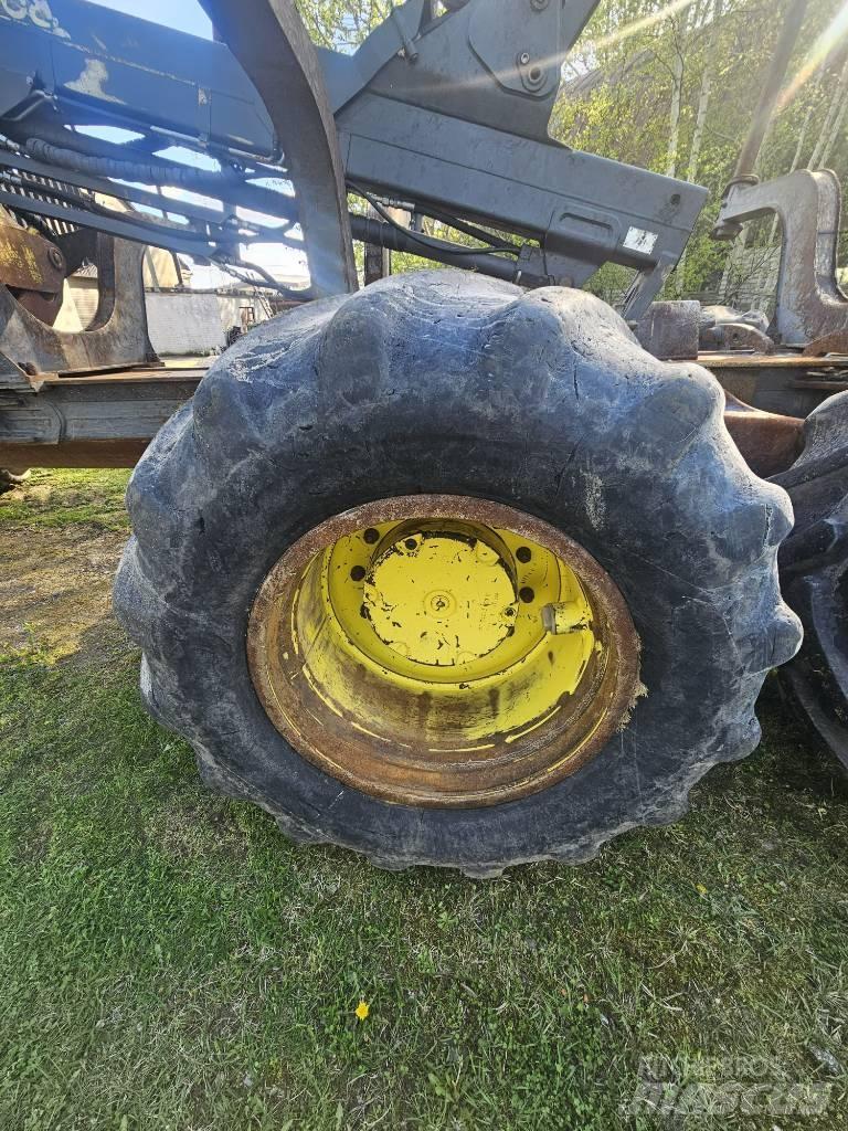 John Deere 1510 G Форуардери