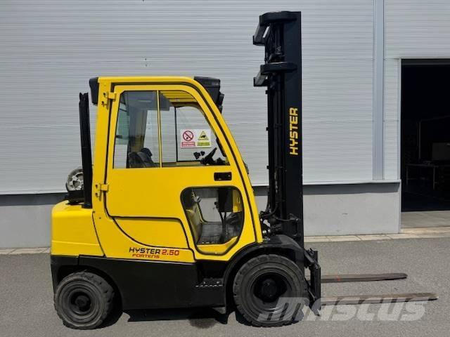 Hyster H2.5FT Камиони с АГУ