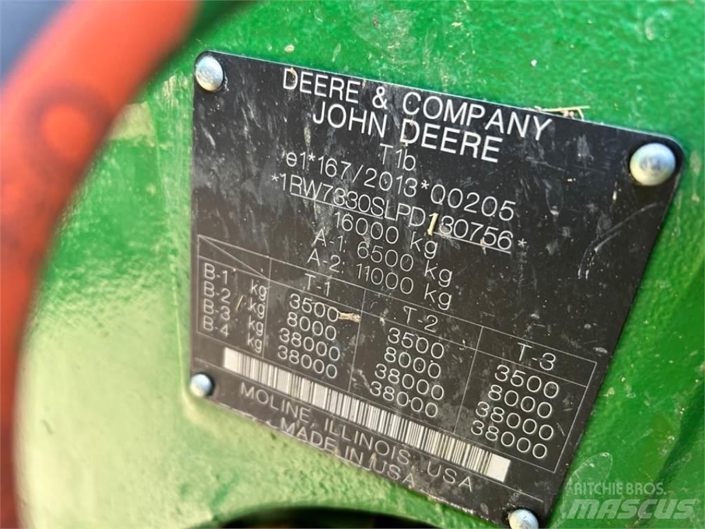 John Deere 7R330 Трактори