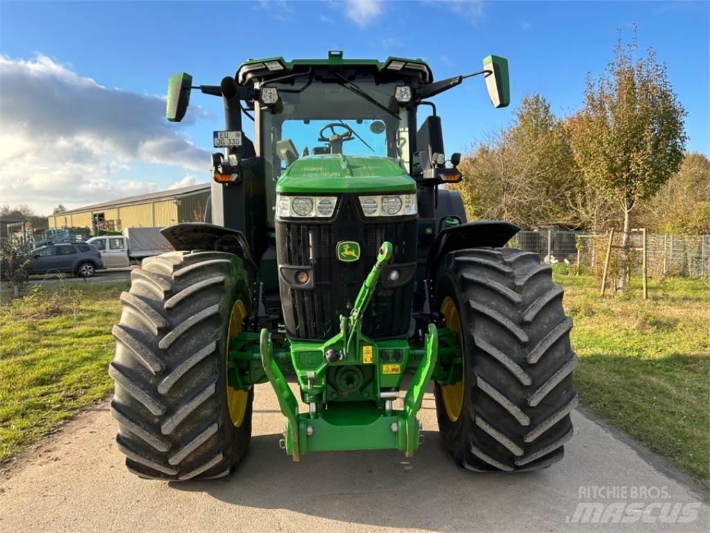 John Deere 7R330 Трактори