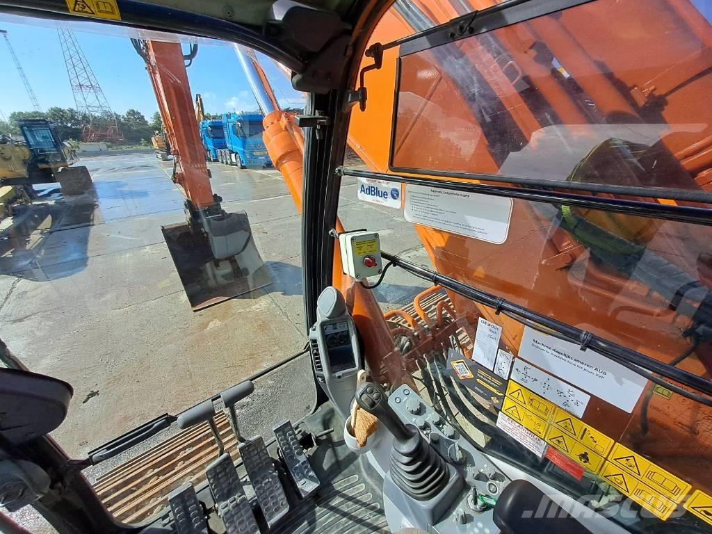 Hitachi ZX 300 LC-6 Верижен екскаватор