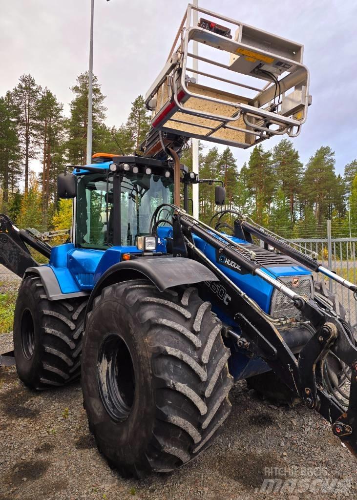 Huddig 1260 C Товарач със заден ексватор