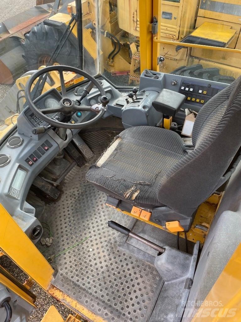 Volvo L70C Колесни товарачи