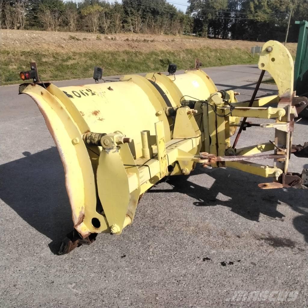 NC LAME ENSILAGE Друга техника за жънене на фураж